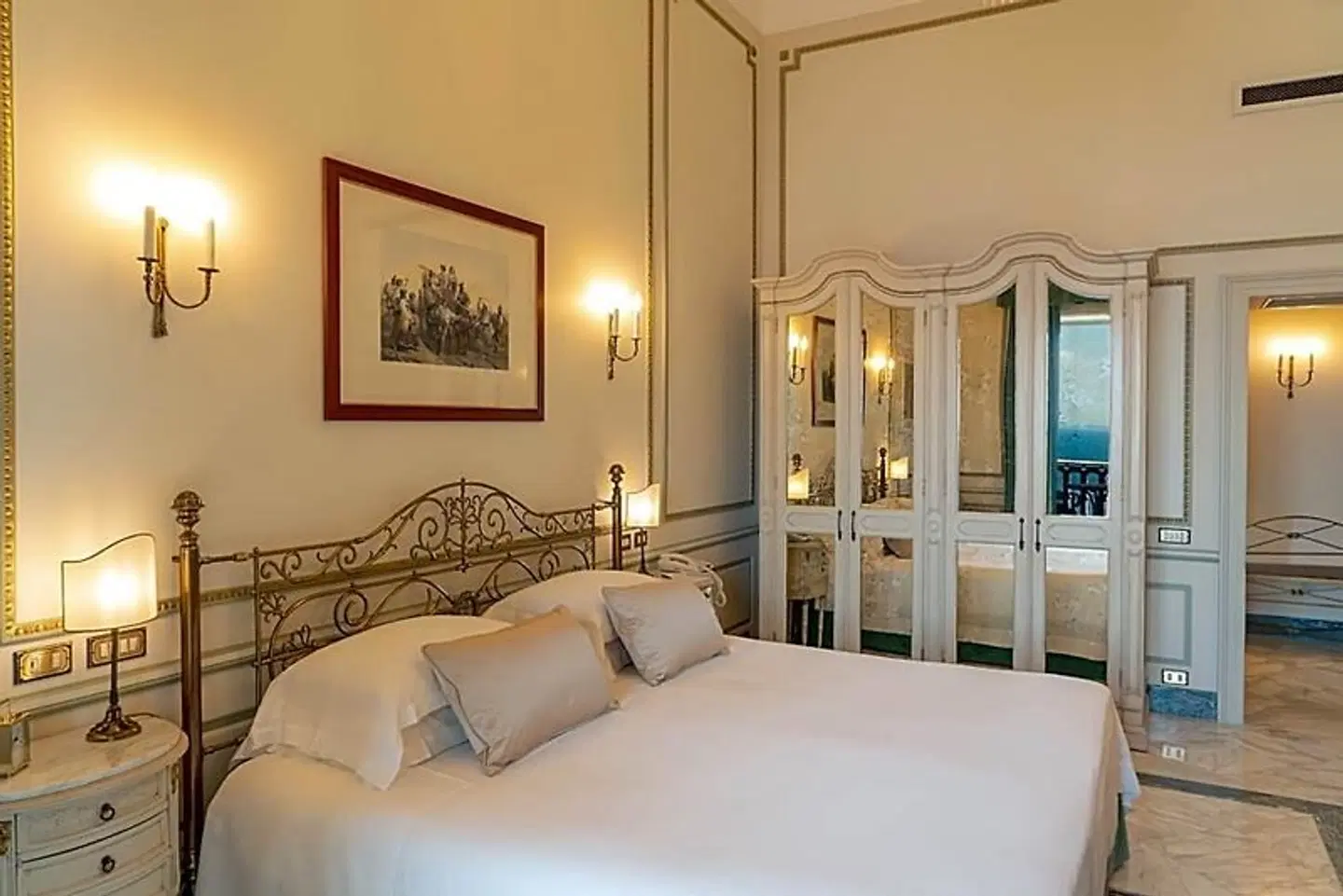 Grand Hotel Excelsior Vittoria ROOM_EXAMPLE