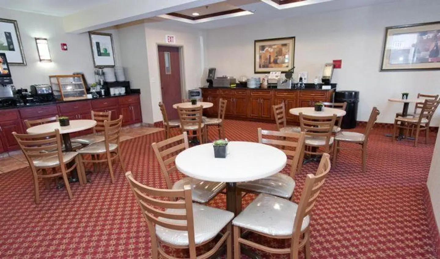 Best Western Providence/Seekonk Bar