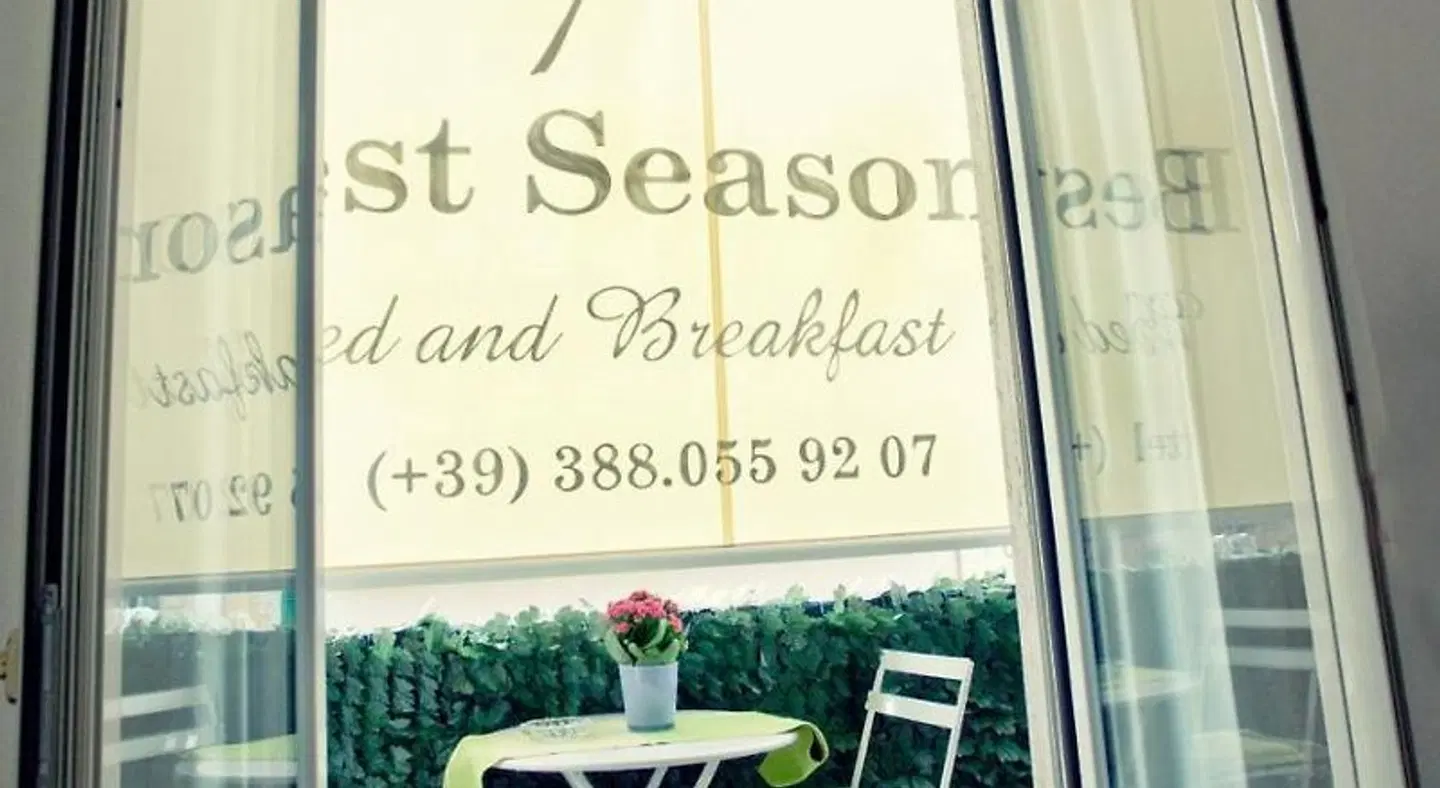 Best Season Restaurant