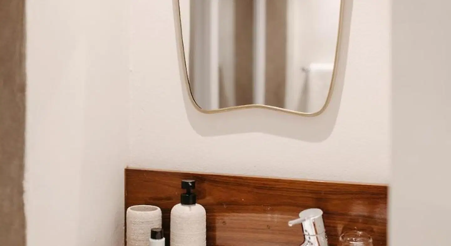 The Charles Cafe & Rooms HEALTH_BEAUTY