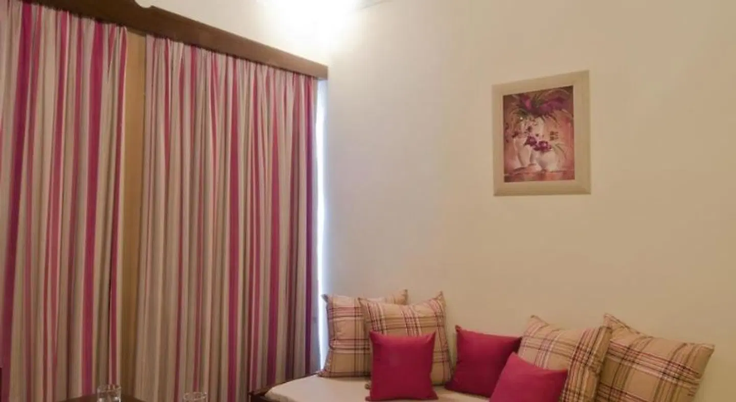 Makis Inn Resort ROOM_EXAMPLE
