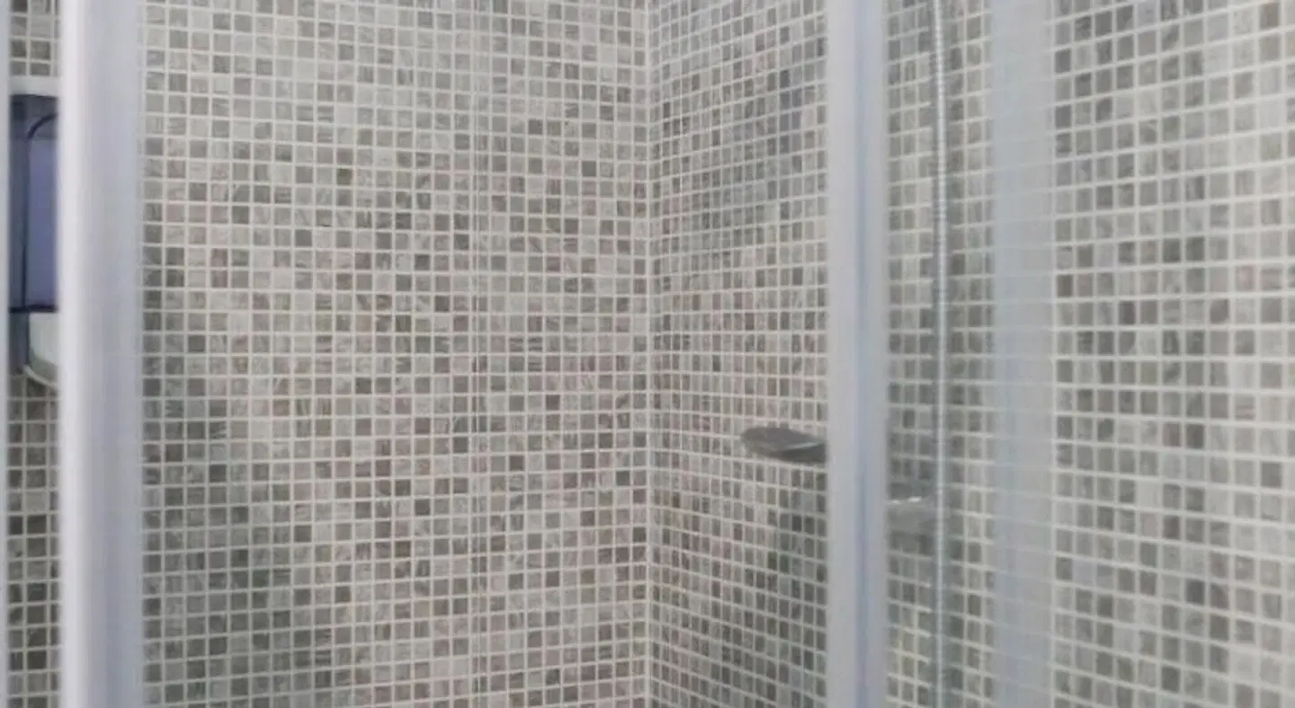 Meet Garda Lake Hostel MODEL_IMPRESSION