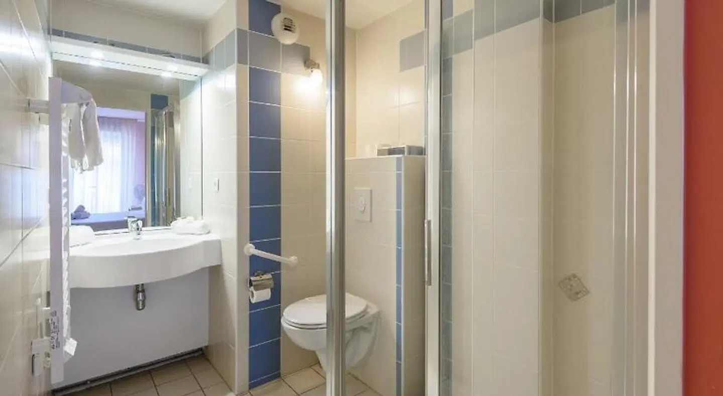 ResidHotel Toulouse Centre Badezimmer