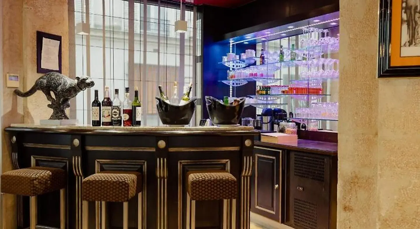 Grand Hotel Francais Bar