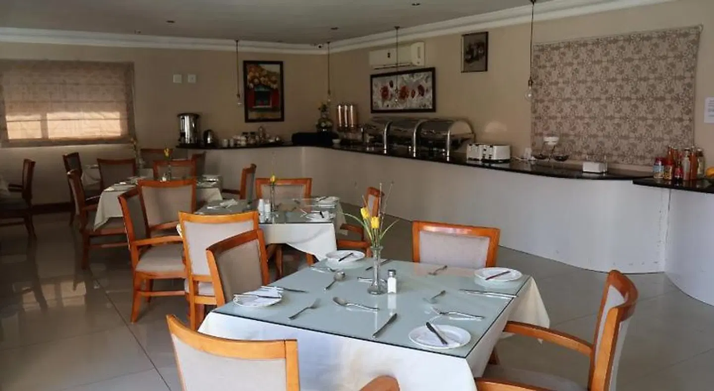 Lakeview Boutique Hotel & Conference Center Restaurant