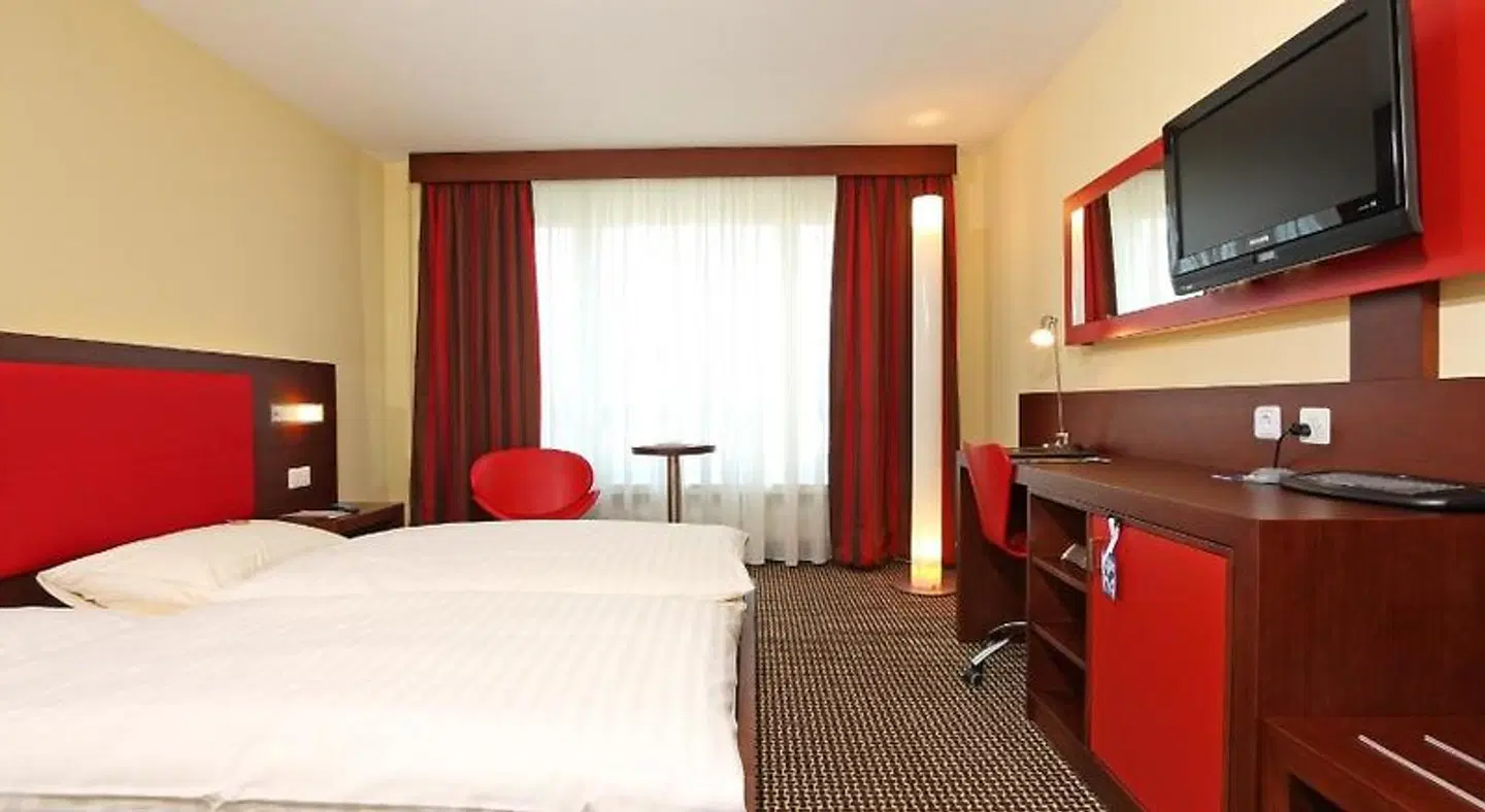 Hotel Conti ROOM_EXAMPLE