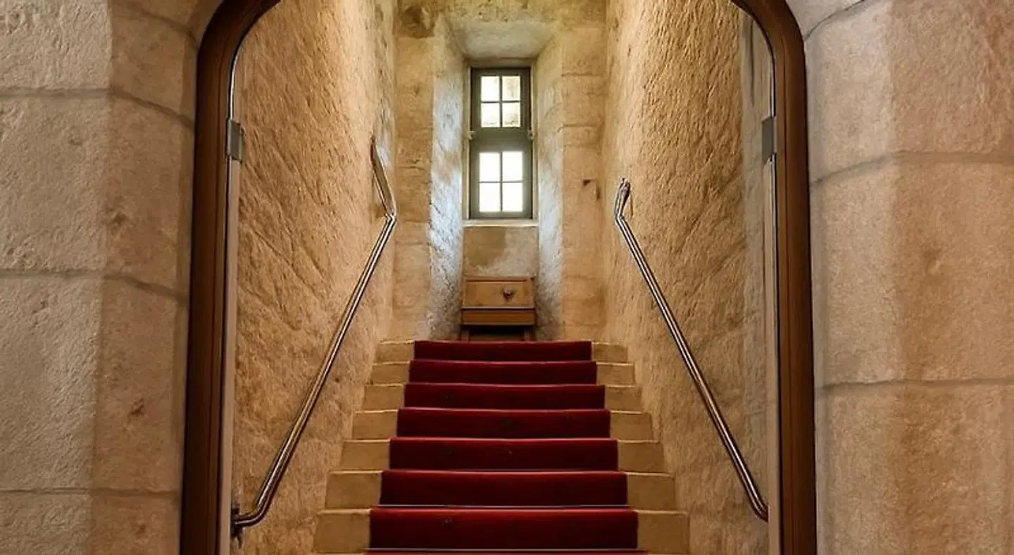 Chateau De La Caze HEALTH_BEAUTY