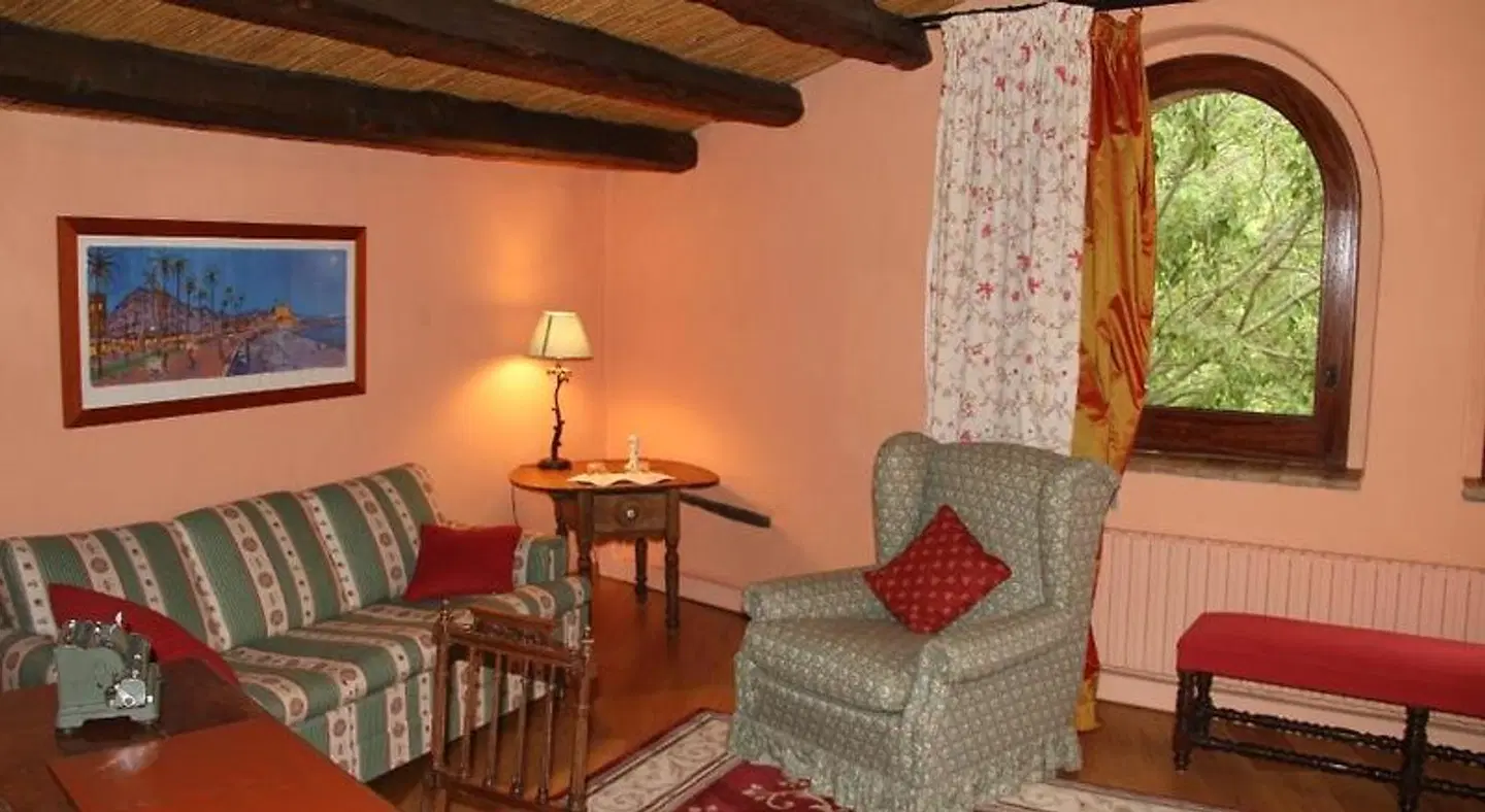 Mas Vilosa Bed and Breakfast ROOM_EXAMPLE