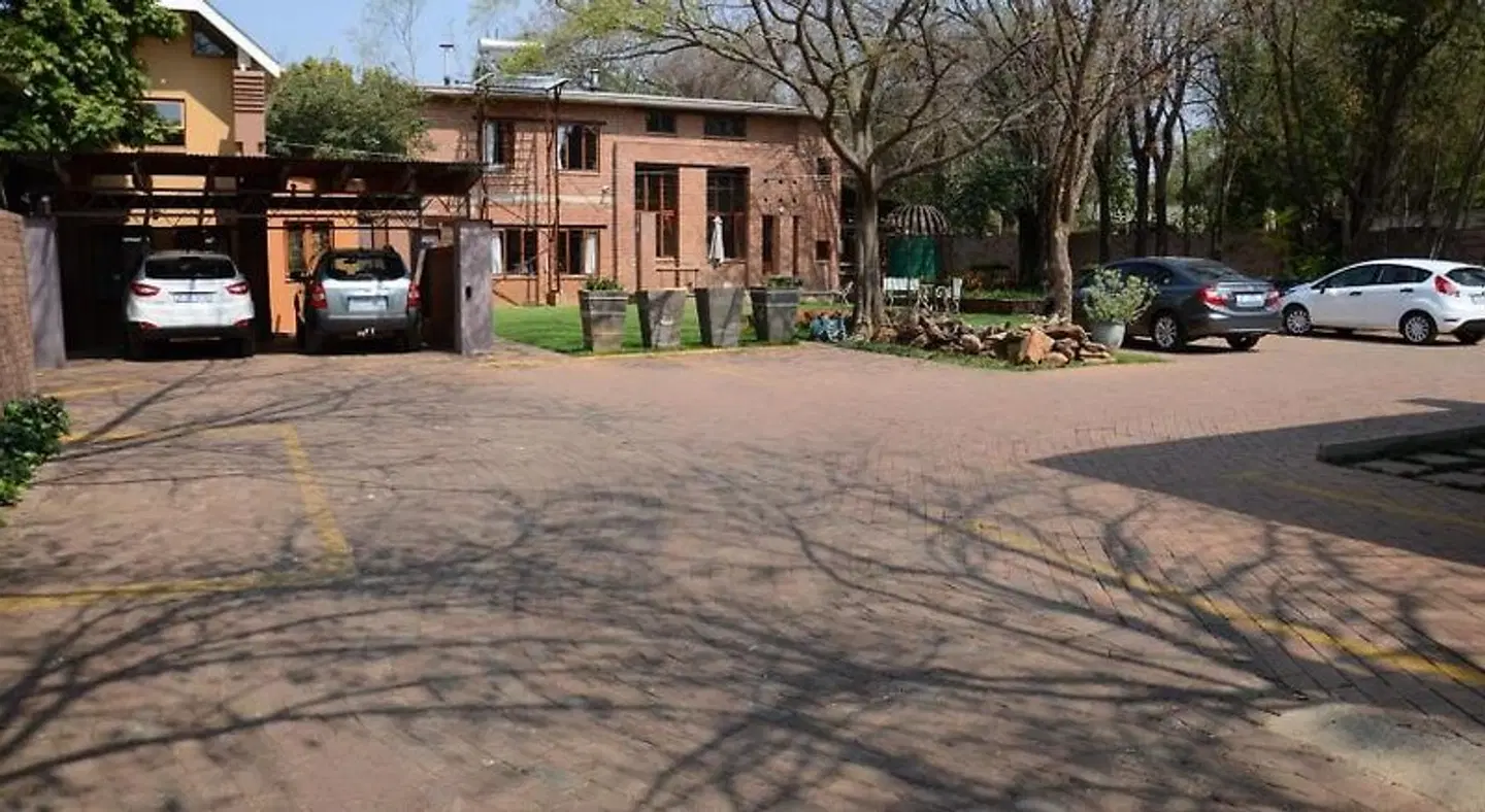 Bed & Breakfast in Hatfield EXTERIOR