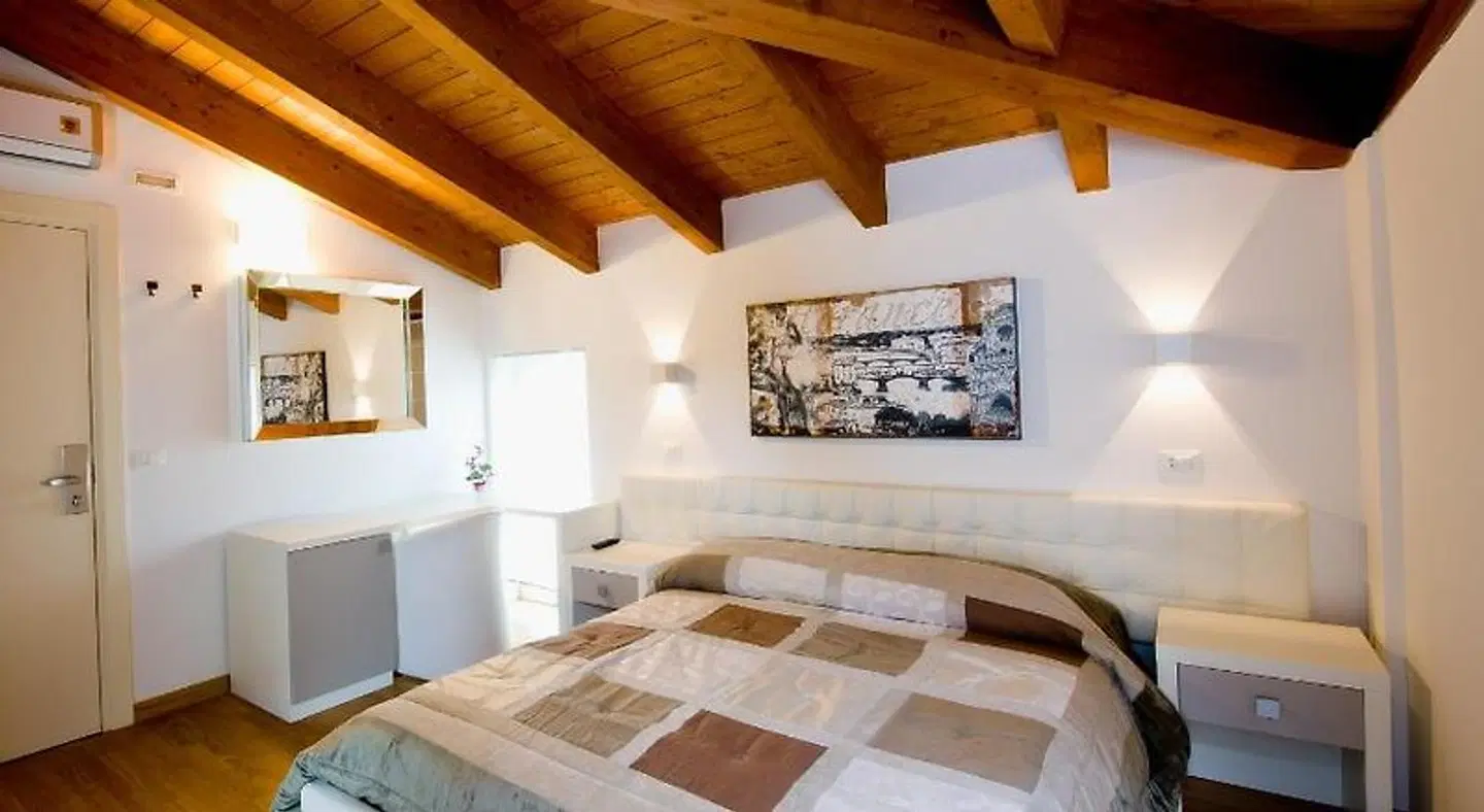 Jolie Bed And Breakfast ROOM_EXAMPLE