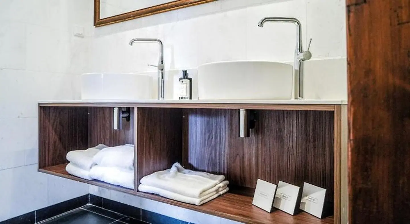 Central Park, by Ron Blaauw ROOM_EXAMPLE