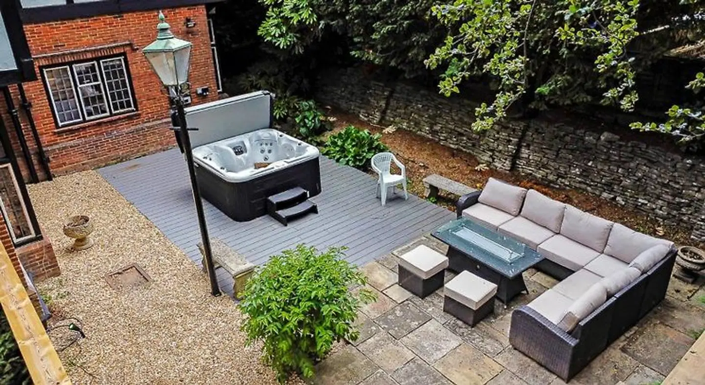 Tudor Grange Hotel - B&B Terrasse