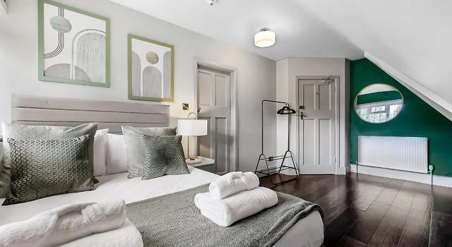 Tudor Grange Hotel - B&B ROOM_EXAMPLE