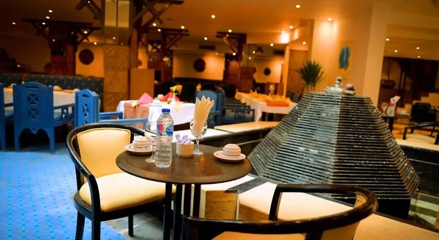Cleopatra Hotel Restaurant
