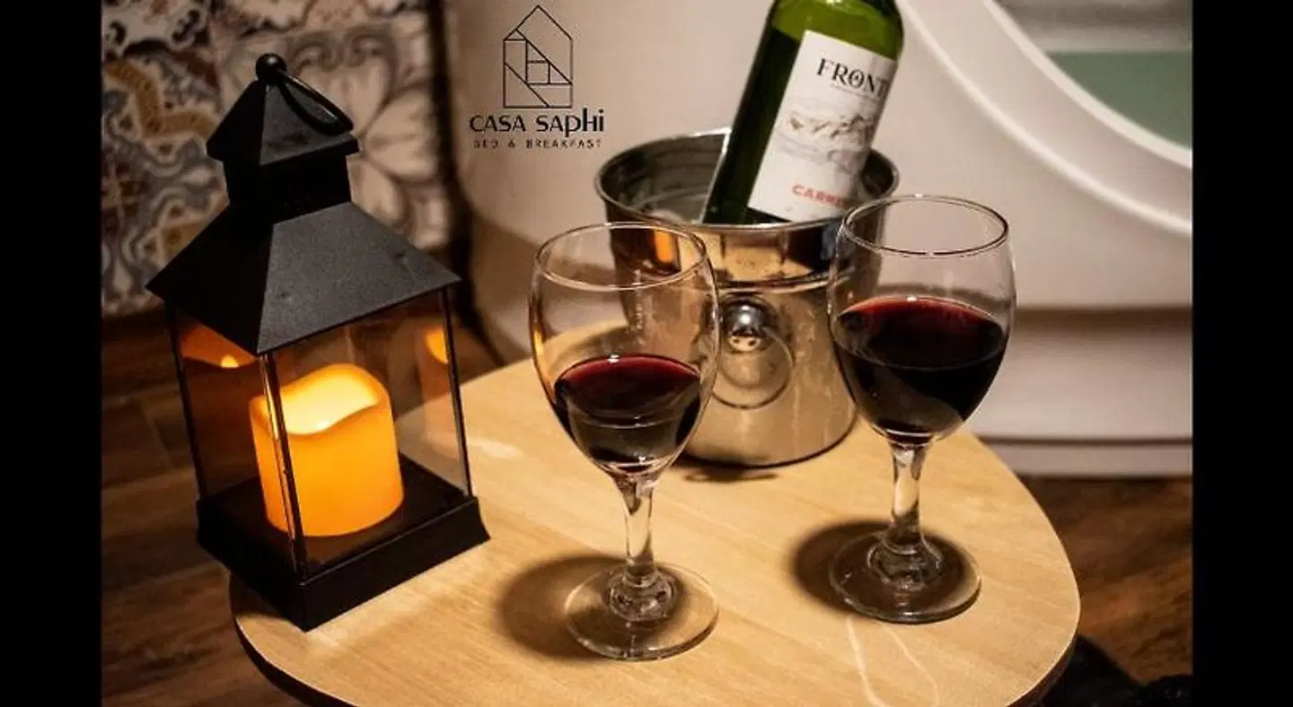 CASA SAPHI BED AND BREAKFAST Restaurant