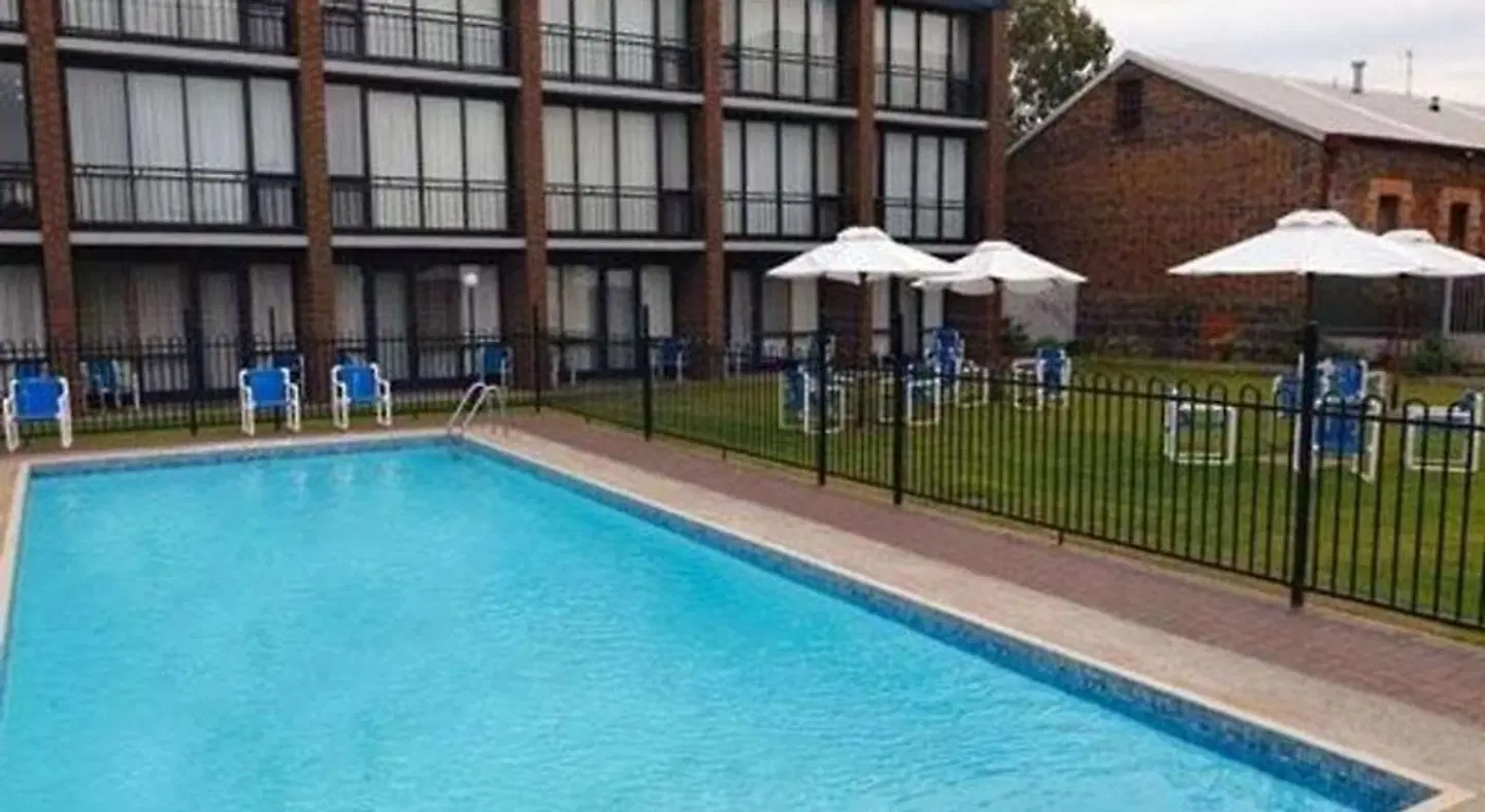 Comfort Inn Richmond Henty OUTDOOR_POOL