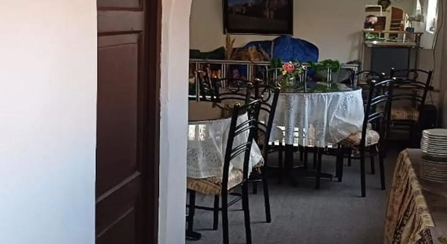 Hostal Alfredo's Palace ROOM_EXAMPLE