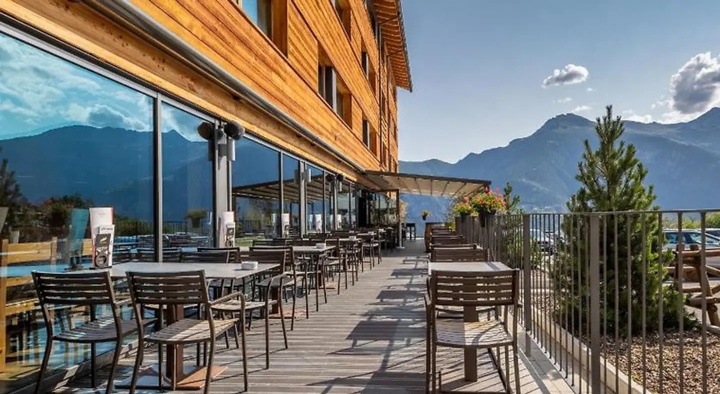 Swisspeak Resorts Vercorin Bar