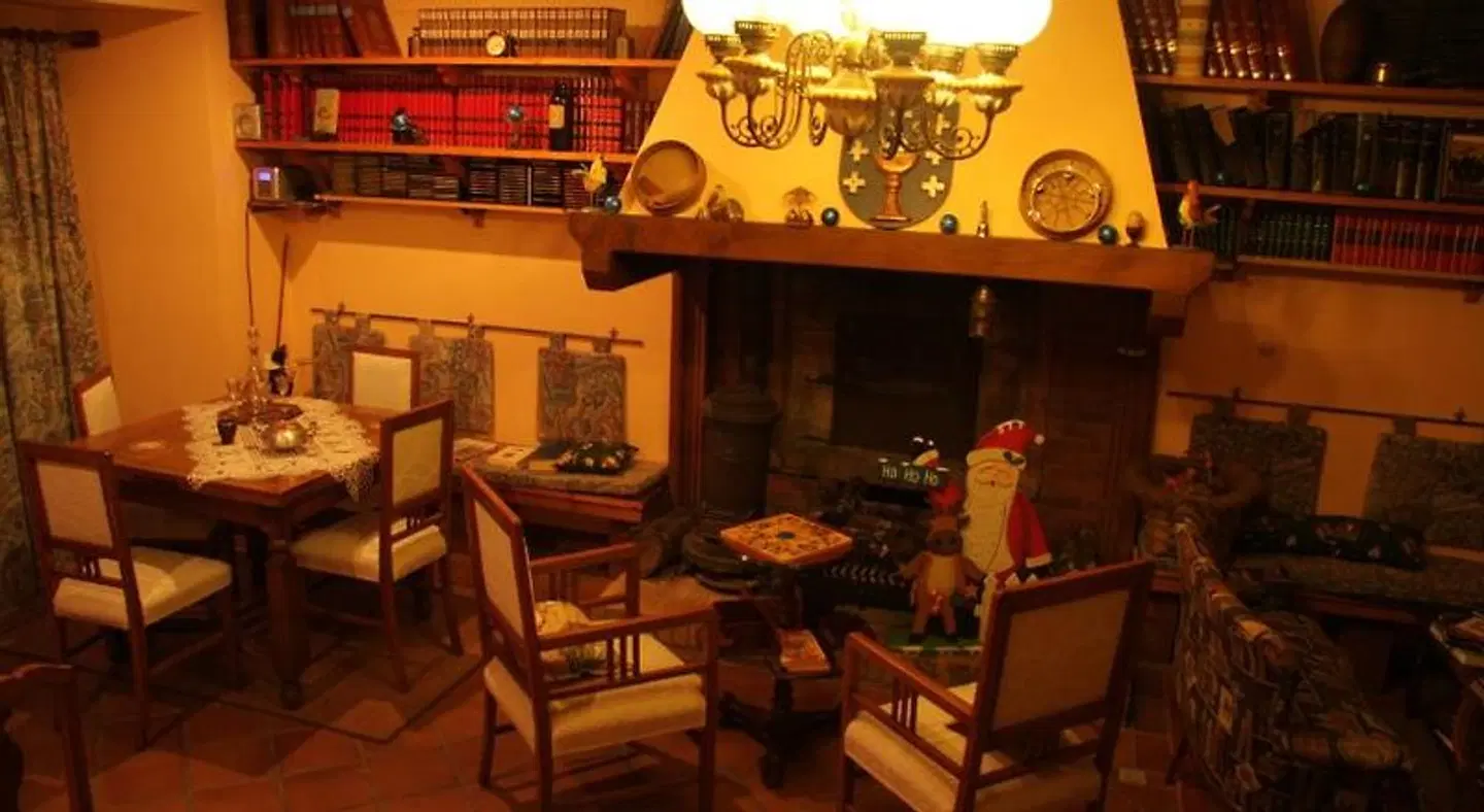 Casa de Sixto Restaurant