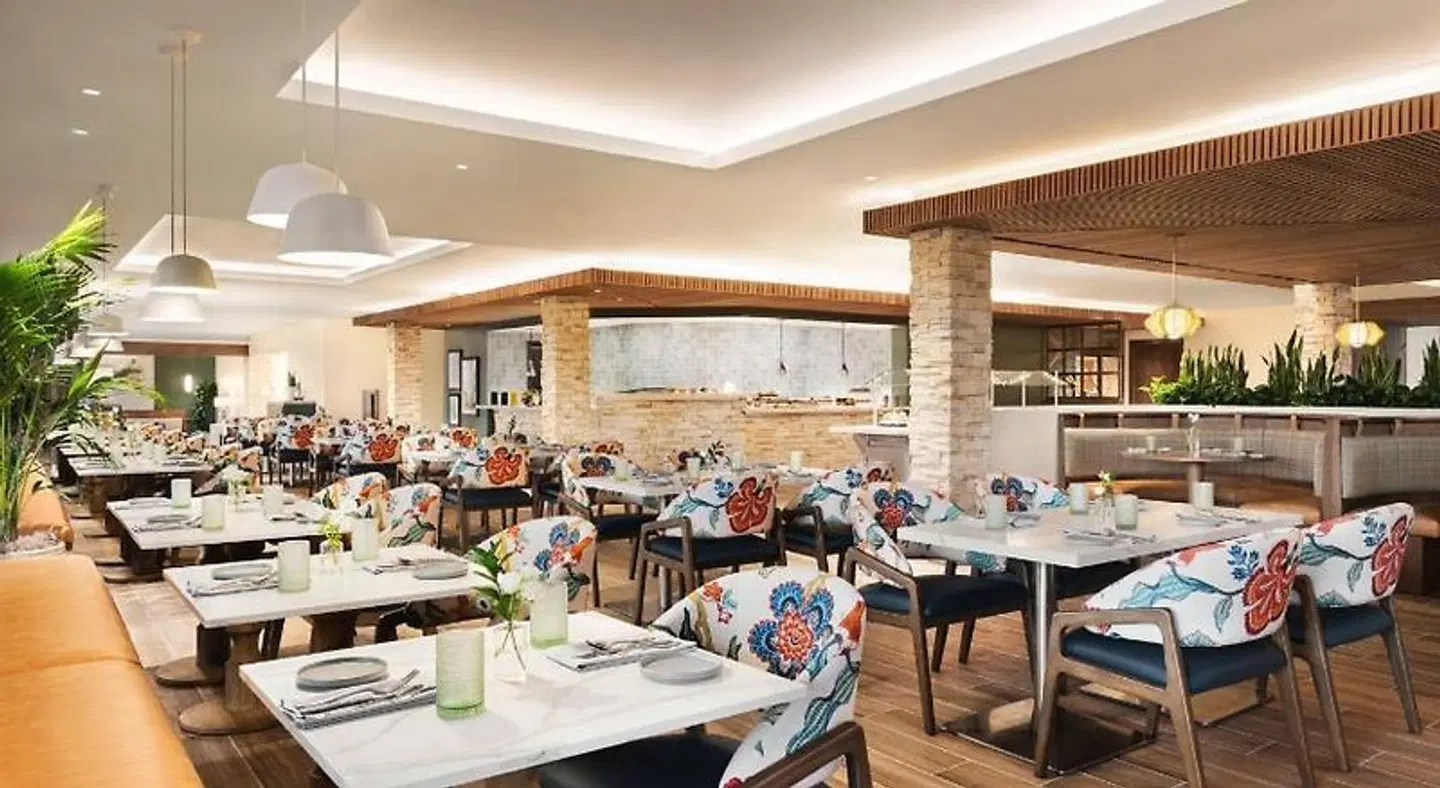 The Woodlands Resort, Curio Collection by Hilton Restaurant