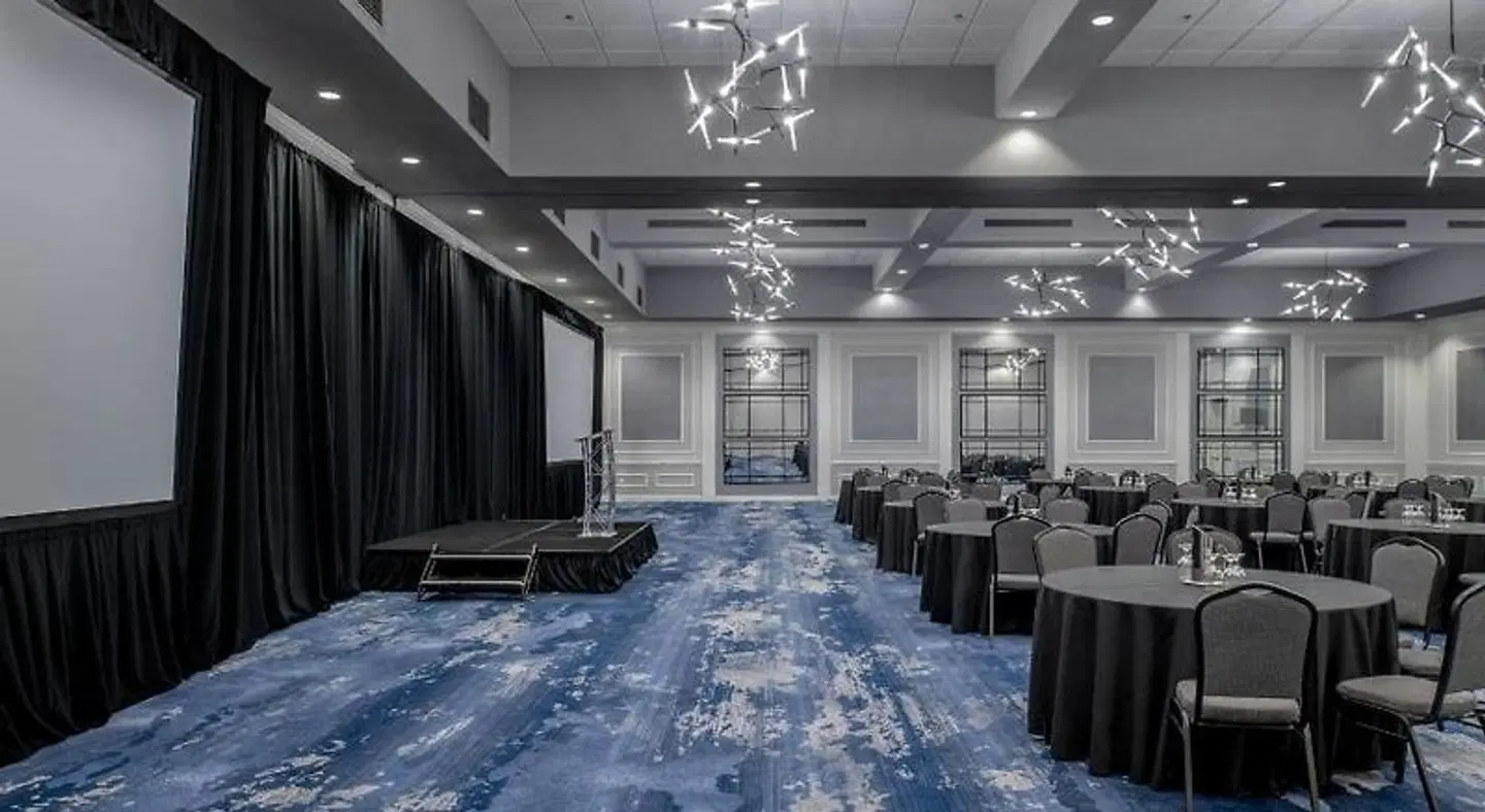 Sheraton Framingham Hotel & Conference Center Hallenbad