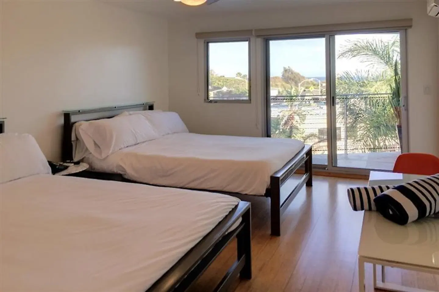 The Malibu Motel ROOM_EXAMPLE