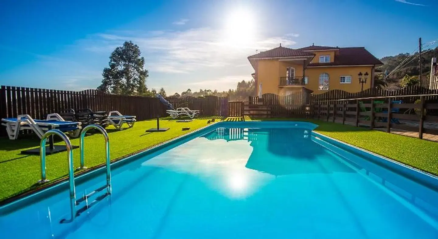 Apartamentos Cudillero OUTDOOR_POOL