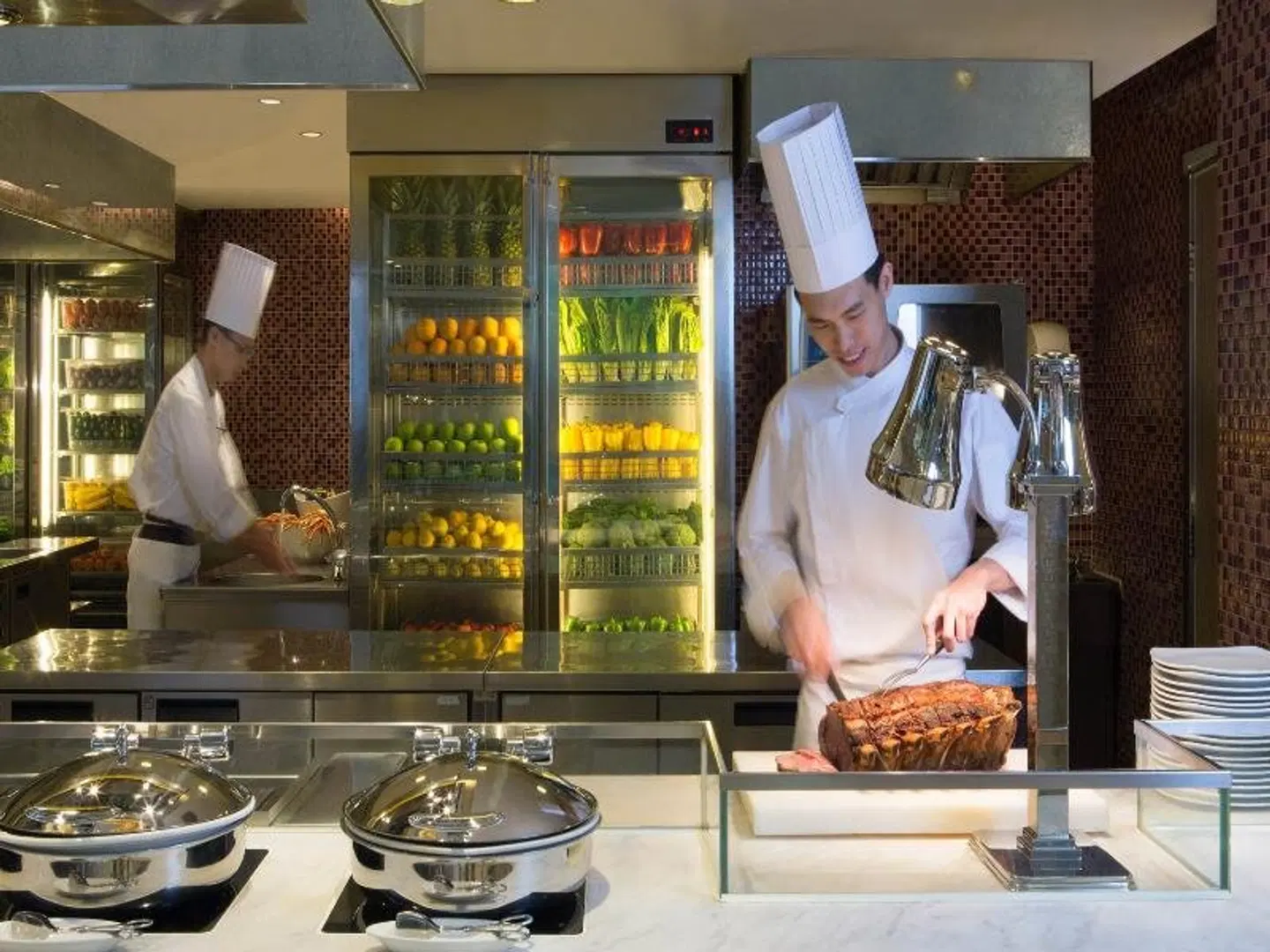 The Royal Pacific Hotel & Towers Restaurant