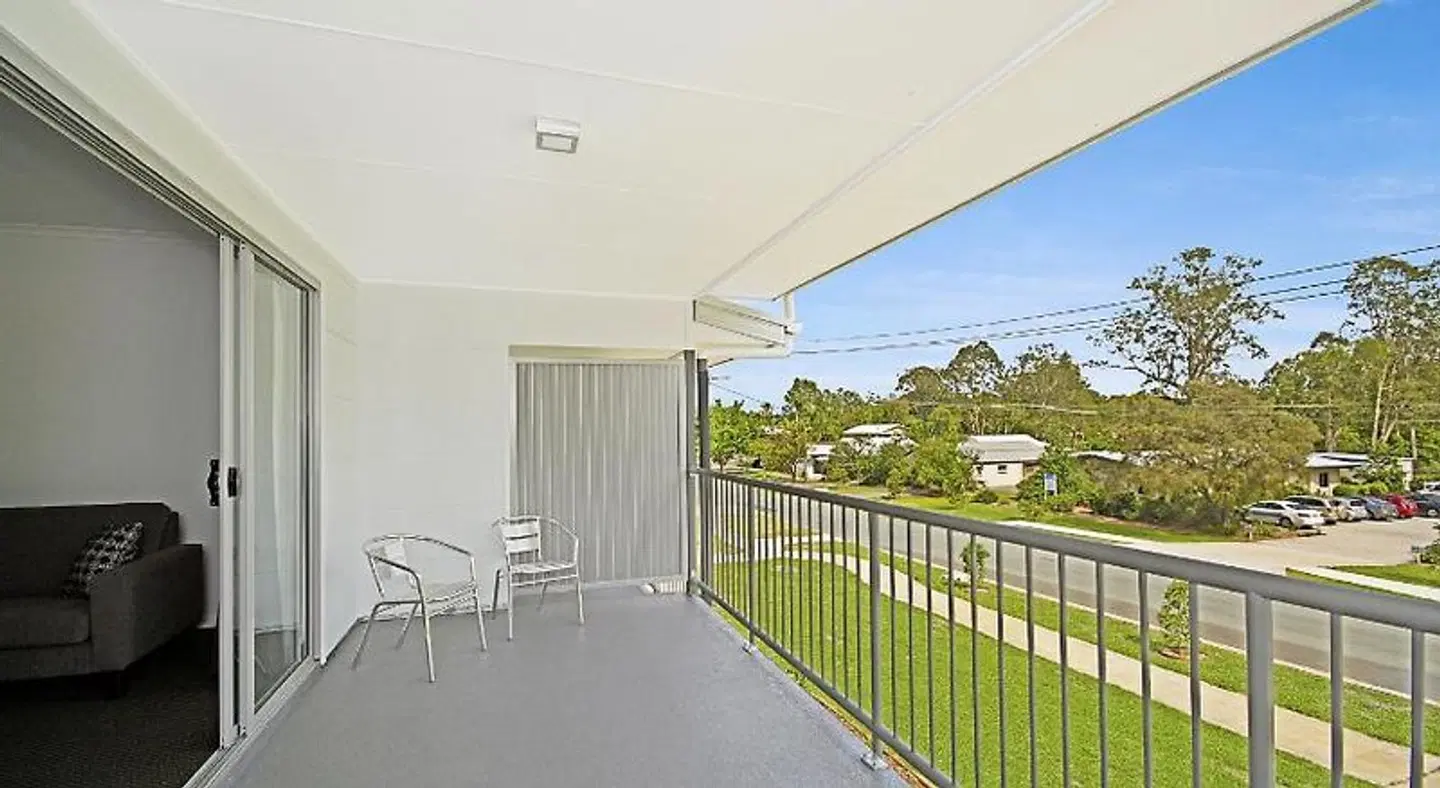 Cooroy Luxury Motel Apartments Terrasse