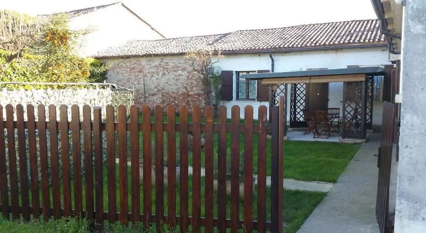 B&B All'Aeroporto EXTERIOR