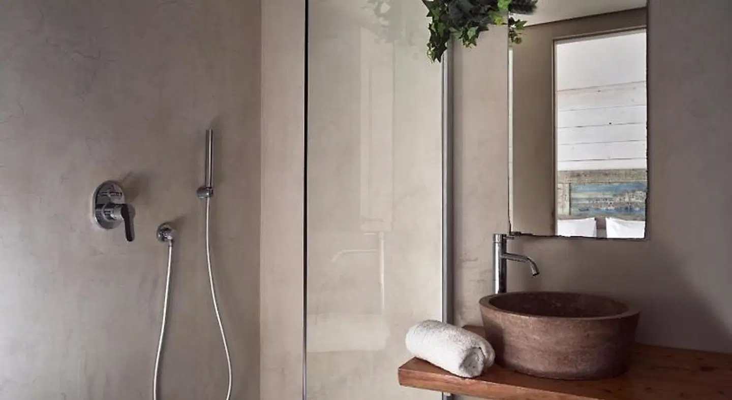 Gloria Maris Hotel Suites and Villa Badezimmer