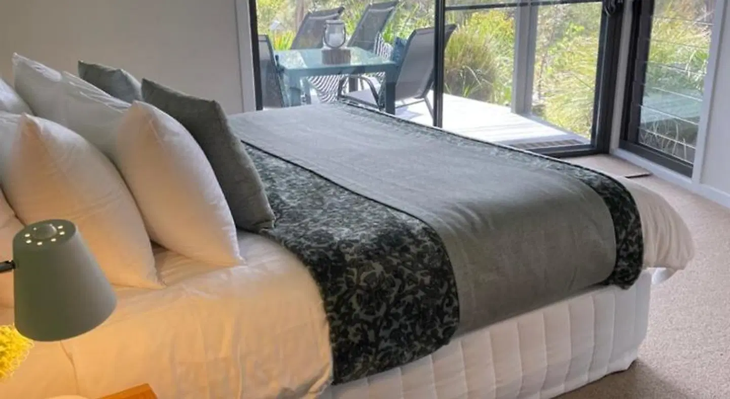 Somewhere Unique ROOM_EXAMPLE