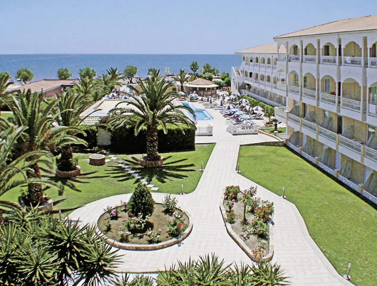 Poseidon Beach Hotel EXTERIOR
