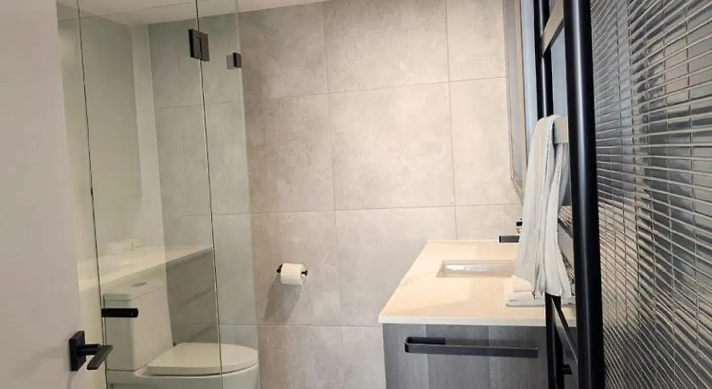 Golden Sands Badezimmer