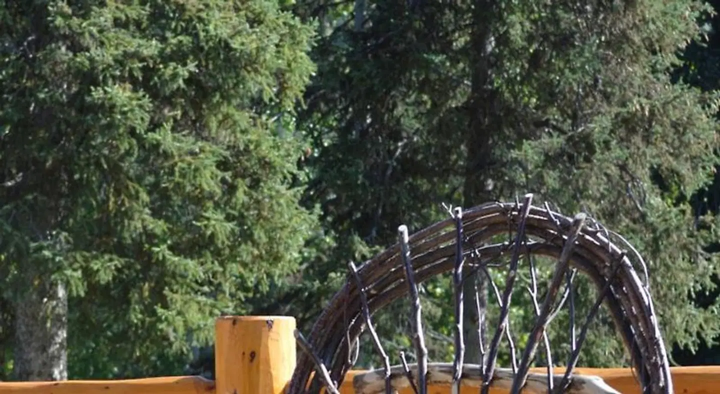 Summit Lake Lodge Terrasse