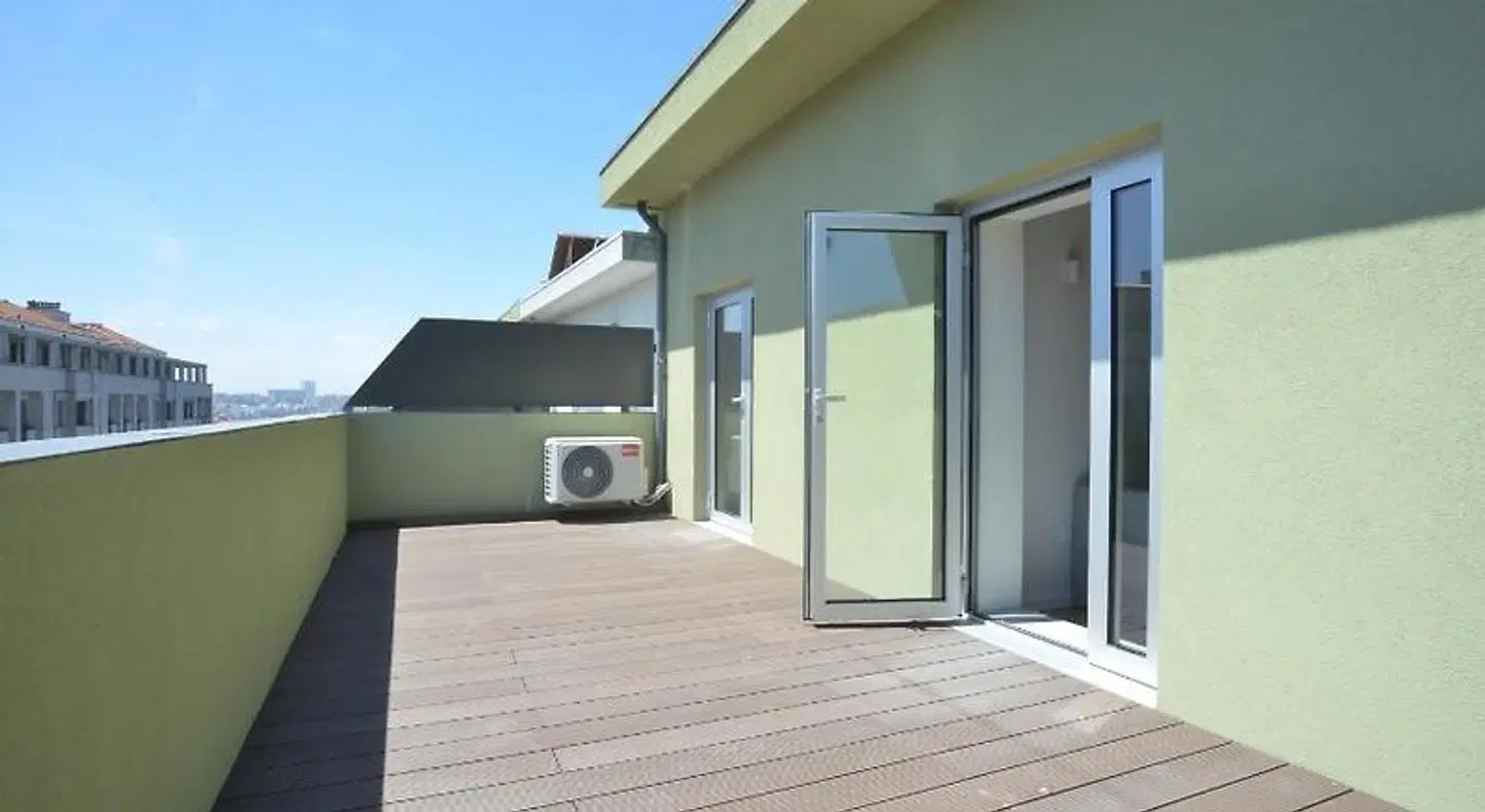 Spot Family Apartments ROOM_EXAMPLE