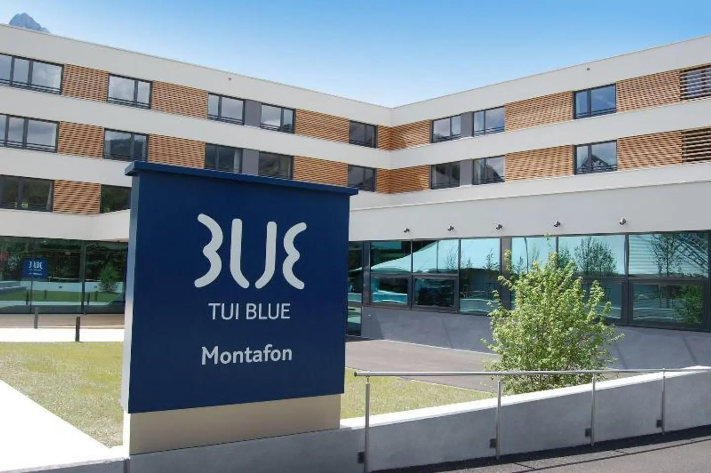 TUI BLUE Montafon EXTERIOR