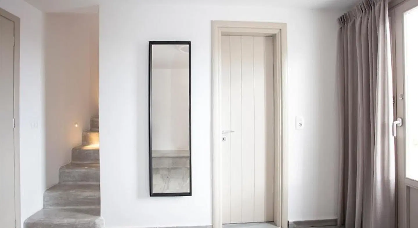 Artemis Perissa MODEL_IMPRESSION