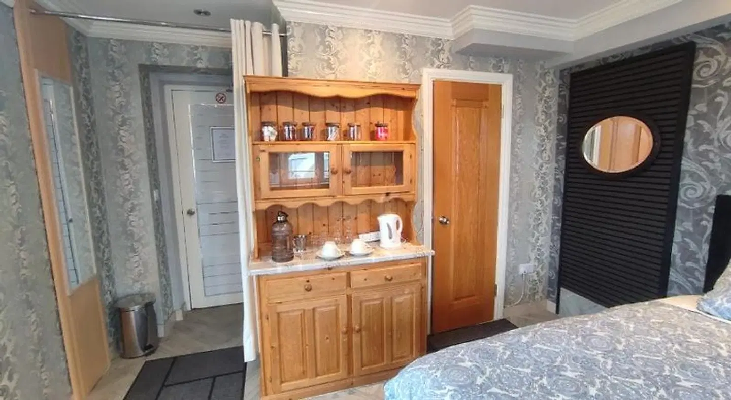 Marie's Bed and Breakfast Restaurant