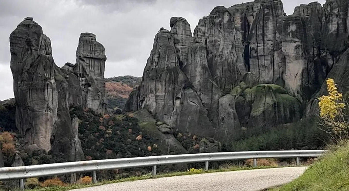 Archontiko Mesochori LANDSCAPE