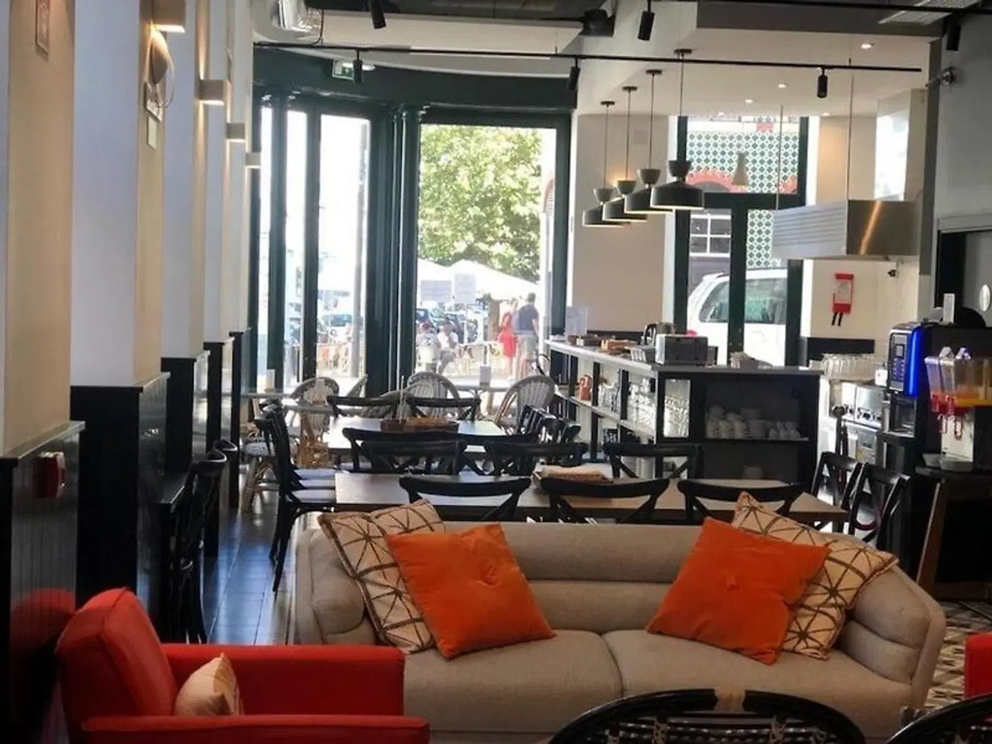 Be Lisbon Hostel Intendente Bar