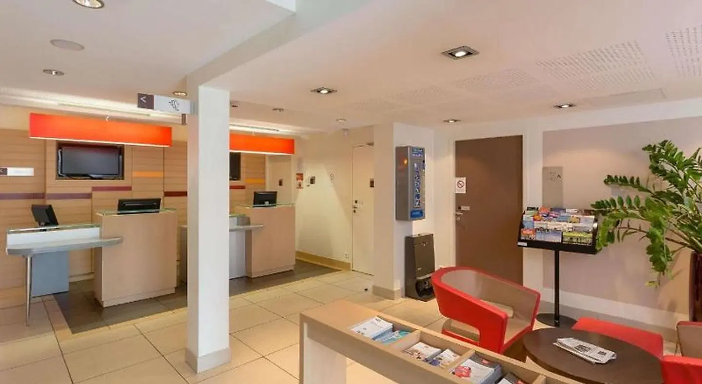 ibis Guingamp - Coeur de Bretagne LOUNGE_LOBBY