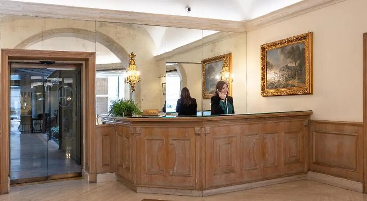 Hotel Flavia LOUNGE_LOBBY