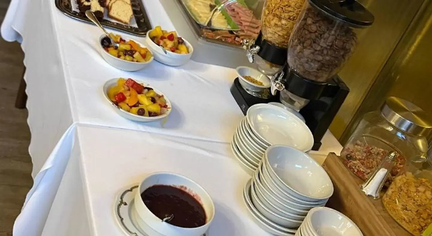de Paris Restaurant