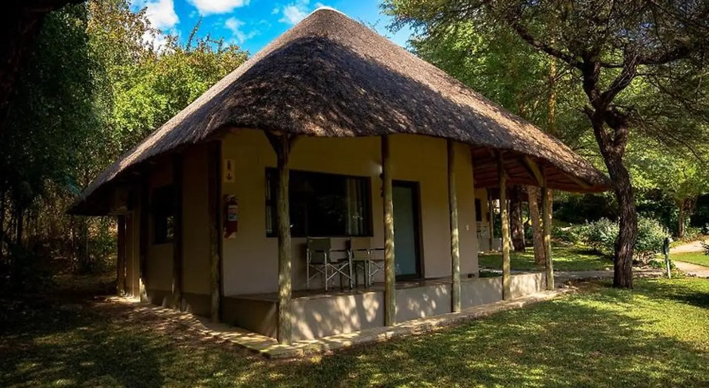 Shametu River Lodge EXTERIOR