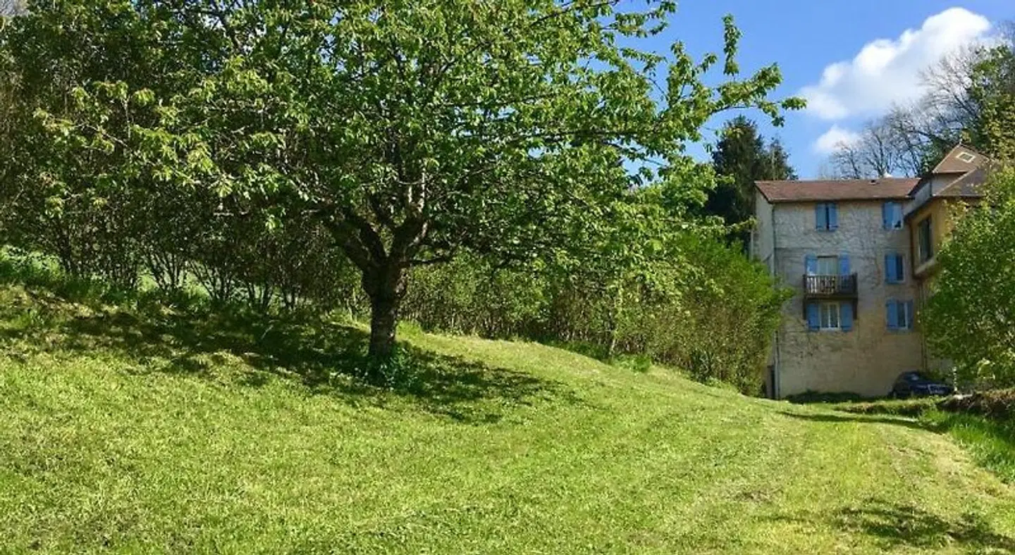 Hôtel de la Vallée Heureuse Garten