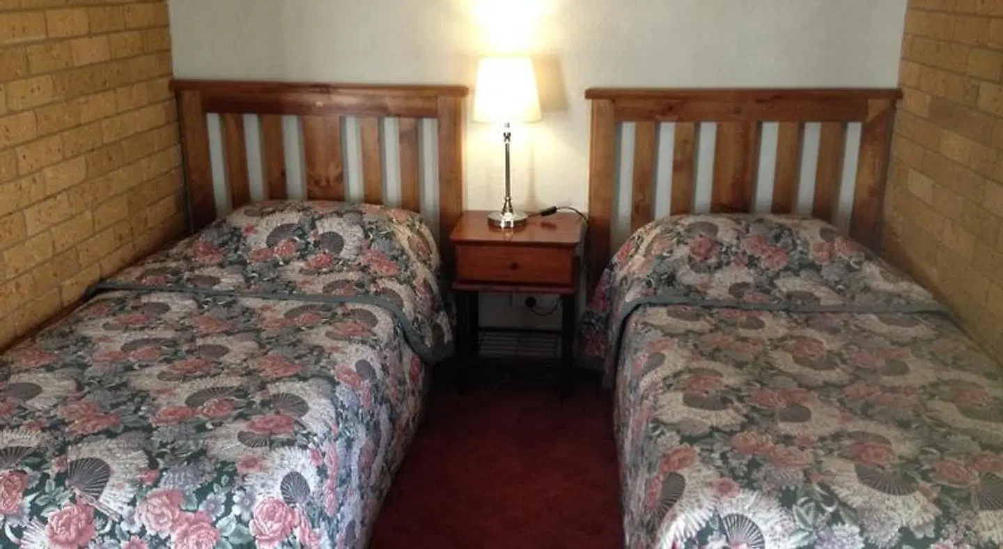 Centrepoint Motel ROOM_EXAMPLE