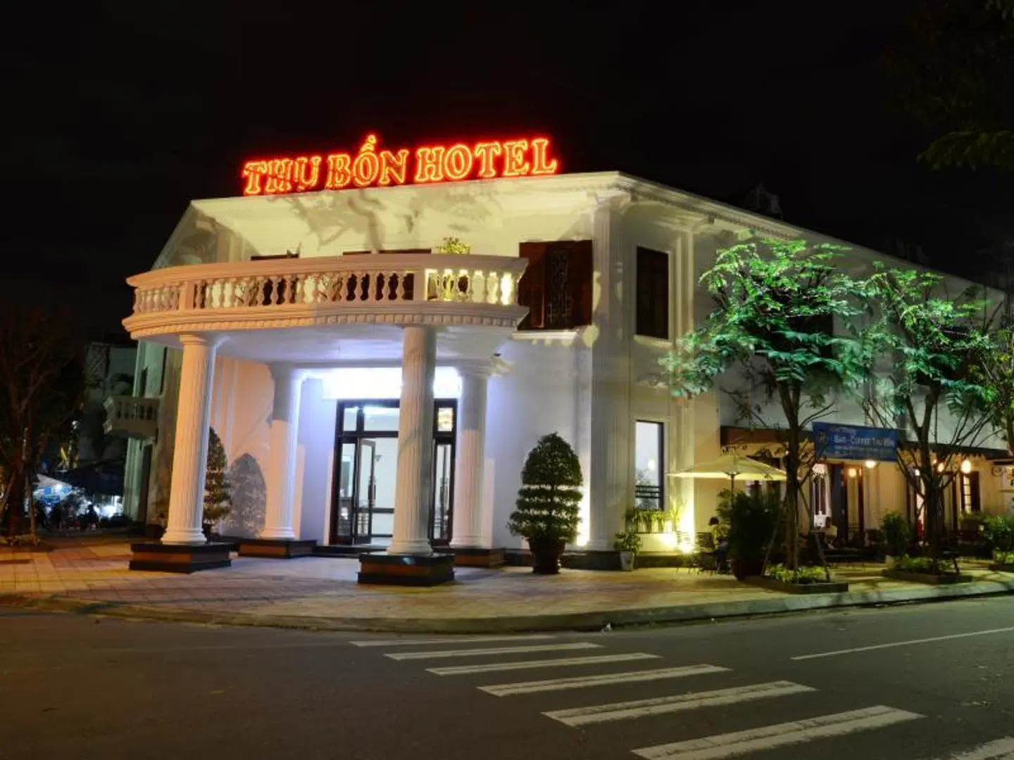 Thu Bon Hotel EXTERIOR