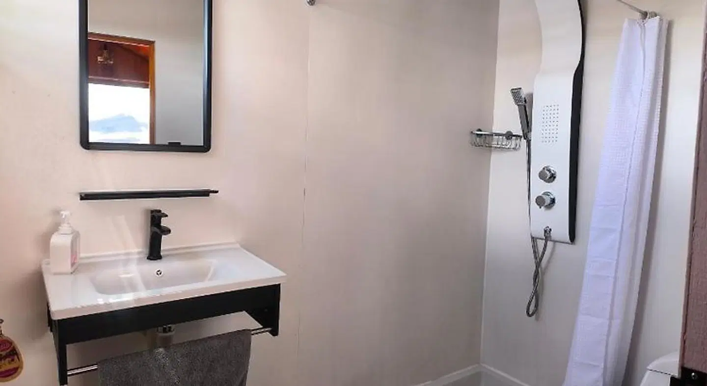 Uros Quechua Lodge Badezimmer