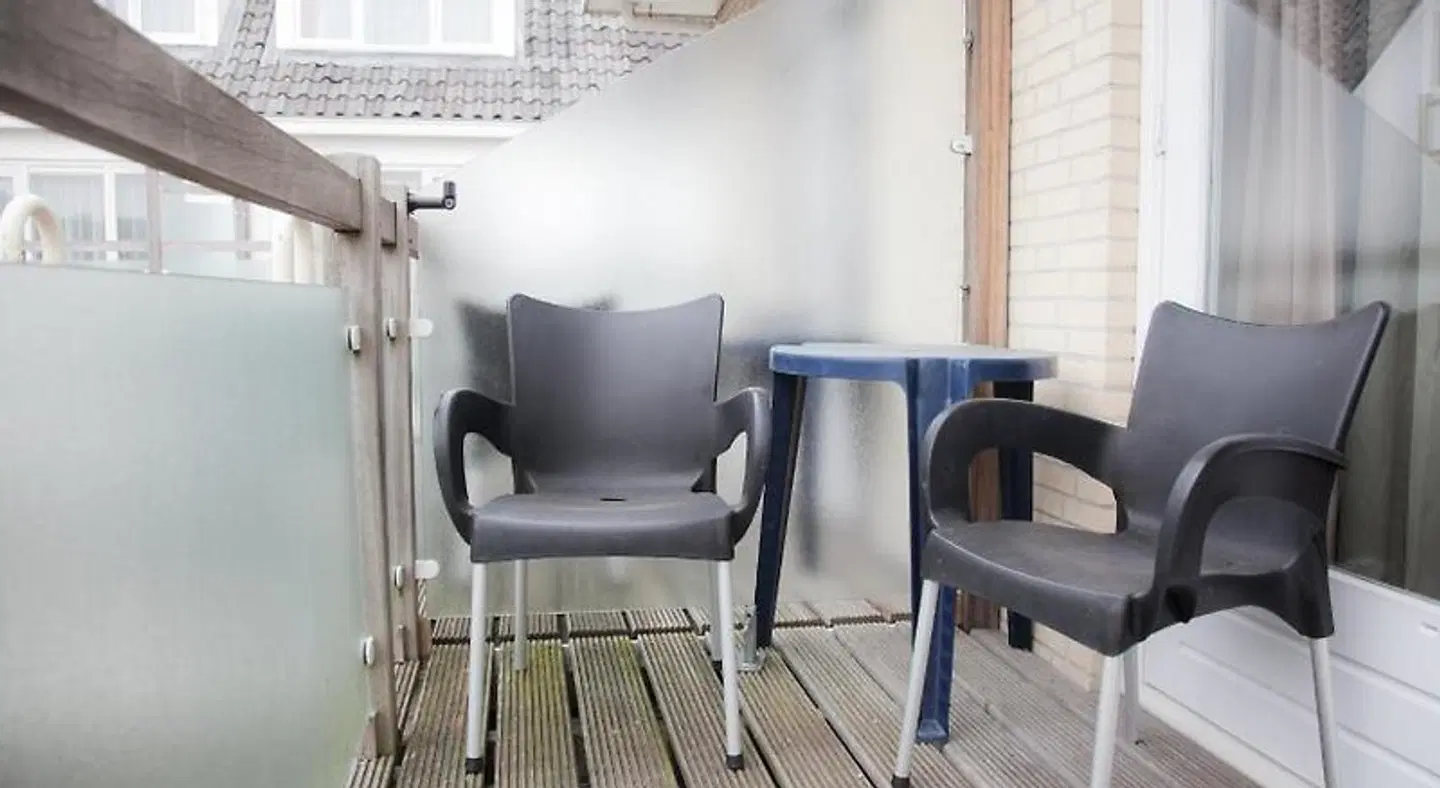 Beach Hotel ROOM_EXAMPLE